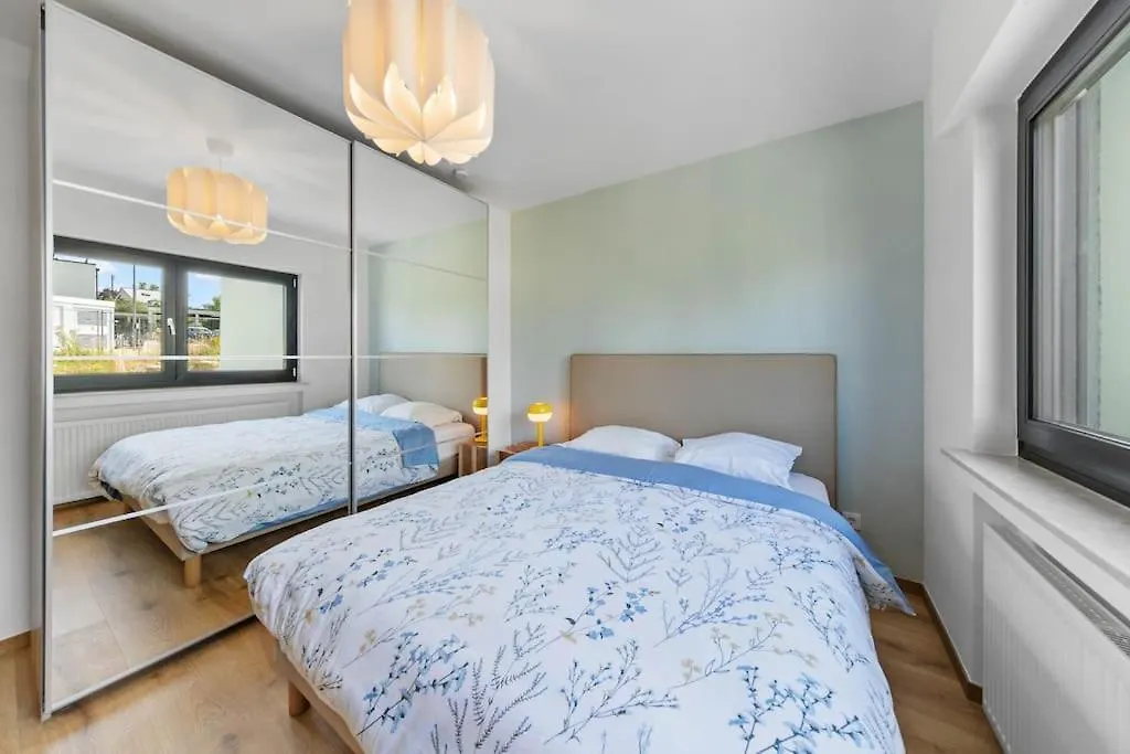 Villa66 Private Bedroom 5 - Shared Kitchen Roeser